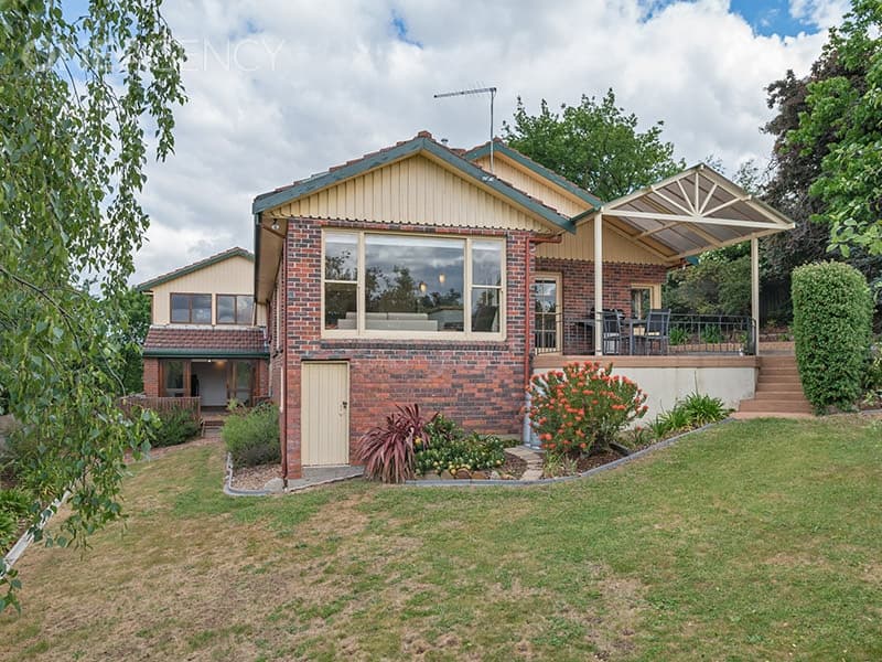 9A Churchill Crescent, Newstead, Newstead - Image 1
