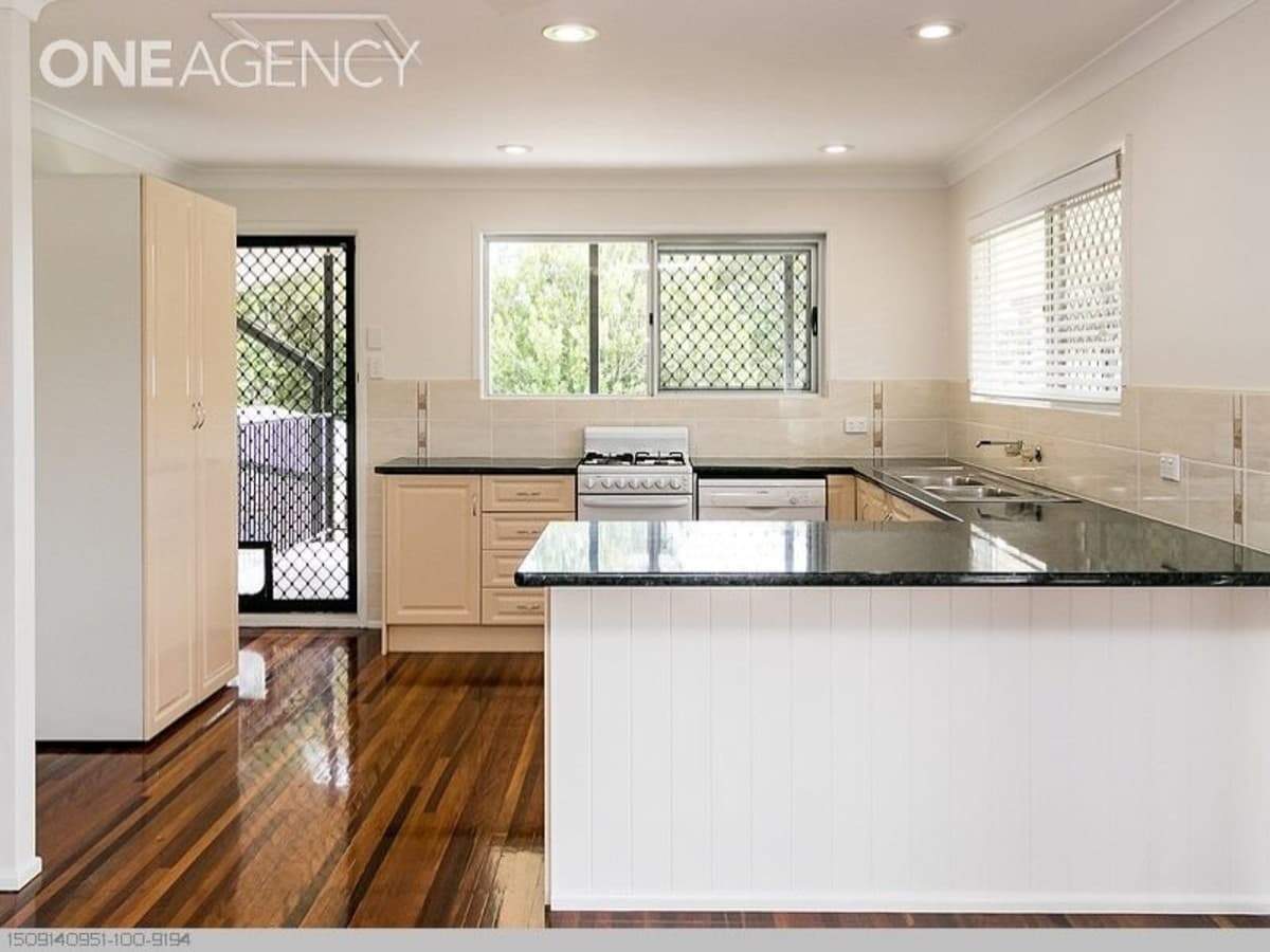 23 Brighton Street, Point Vernon, Point Vernon - Thumbnail 2