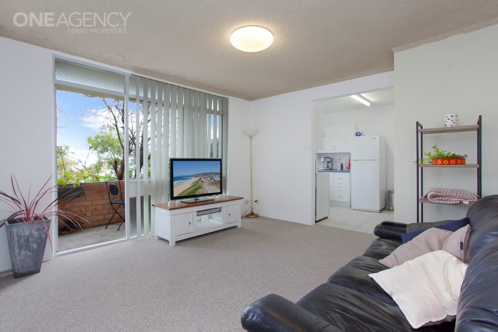 8/21 Selwyn Street, Merewether, Merewether - Image 1