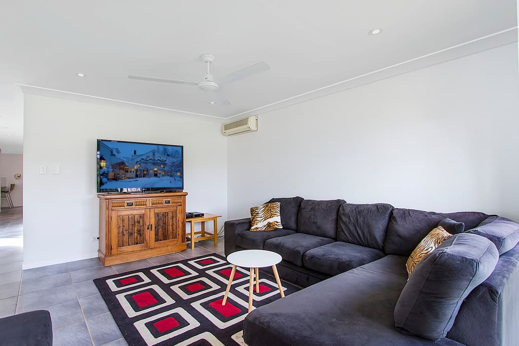 4B  Woodview Avenue, Lisarow, Lisarow - Image 1
