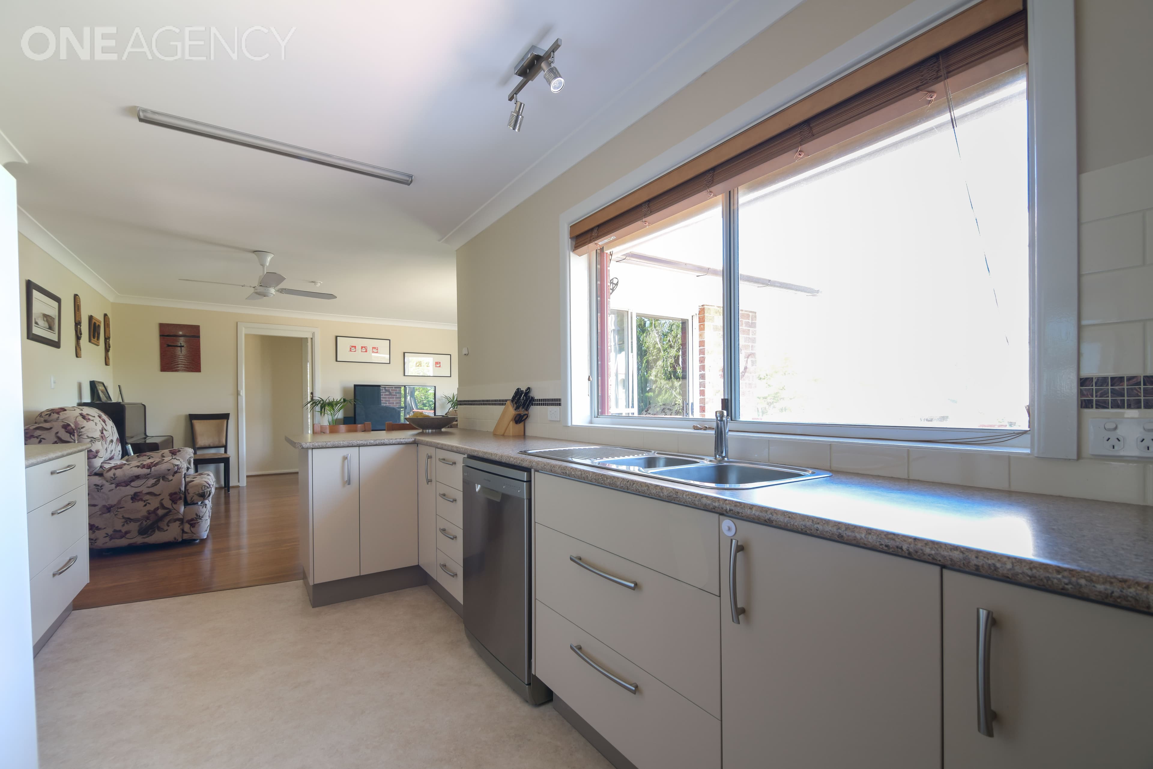 11 Yaraan Place, Orange, Orange - Thumbnail 4