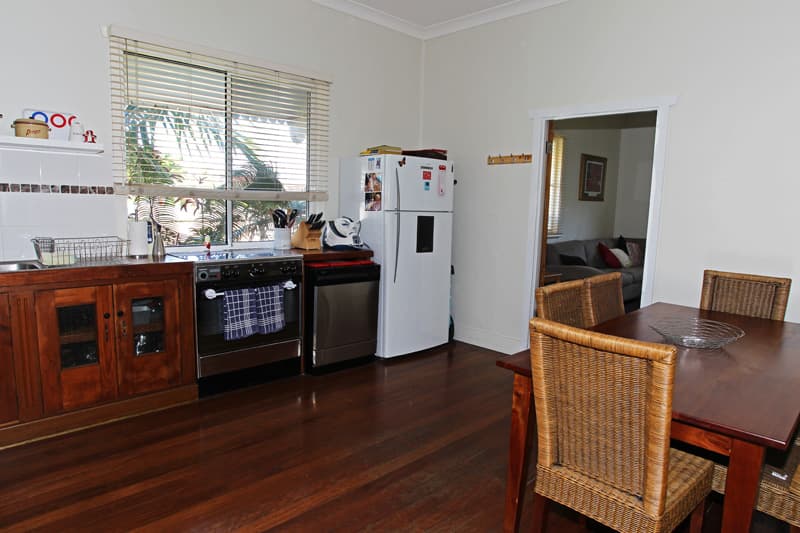 22 Azalea Avenue, Coffs Harbour, Coffs Harbour - Thumbnail 3