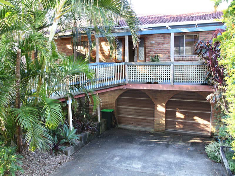 25 Ocean View Crescent, Emerald Beach, Emerald Beach - Thumbnail 4
