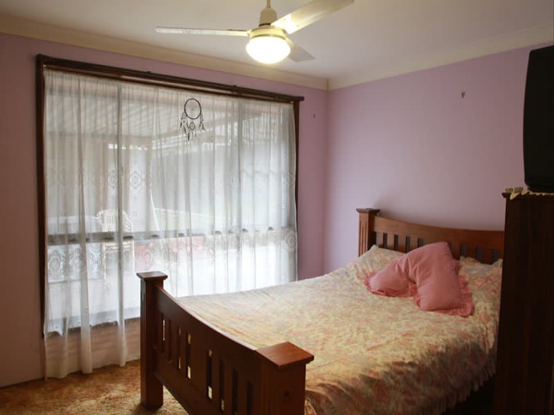 13 Turpentine Avenue, Sandy Beach, Sandy Beach - Thumbnail 5