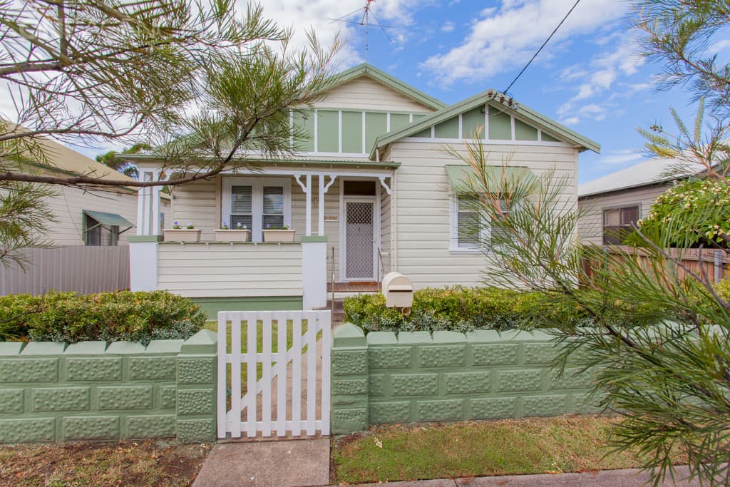 19 Texas Street, Mayfield, Mayfield - Image 1