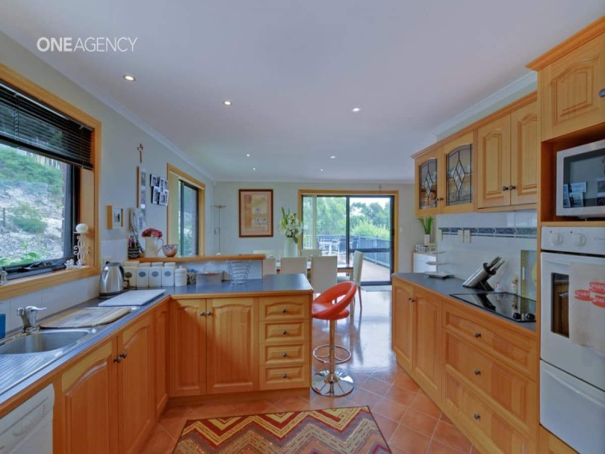 151 Algona Avenue, Round Hill, Round Hill - Thumbnail 8