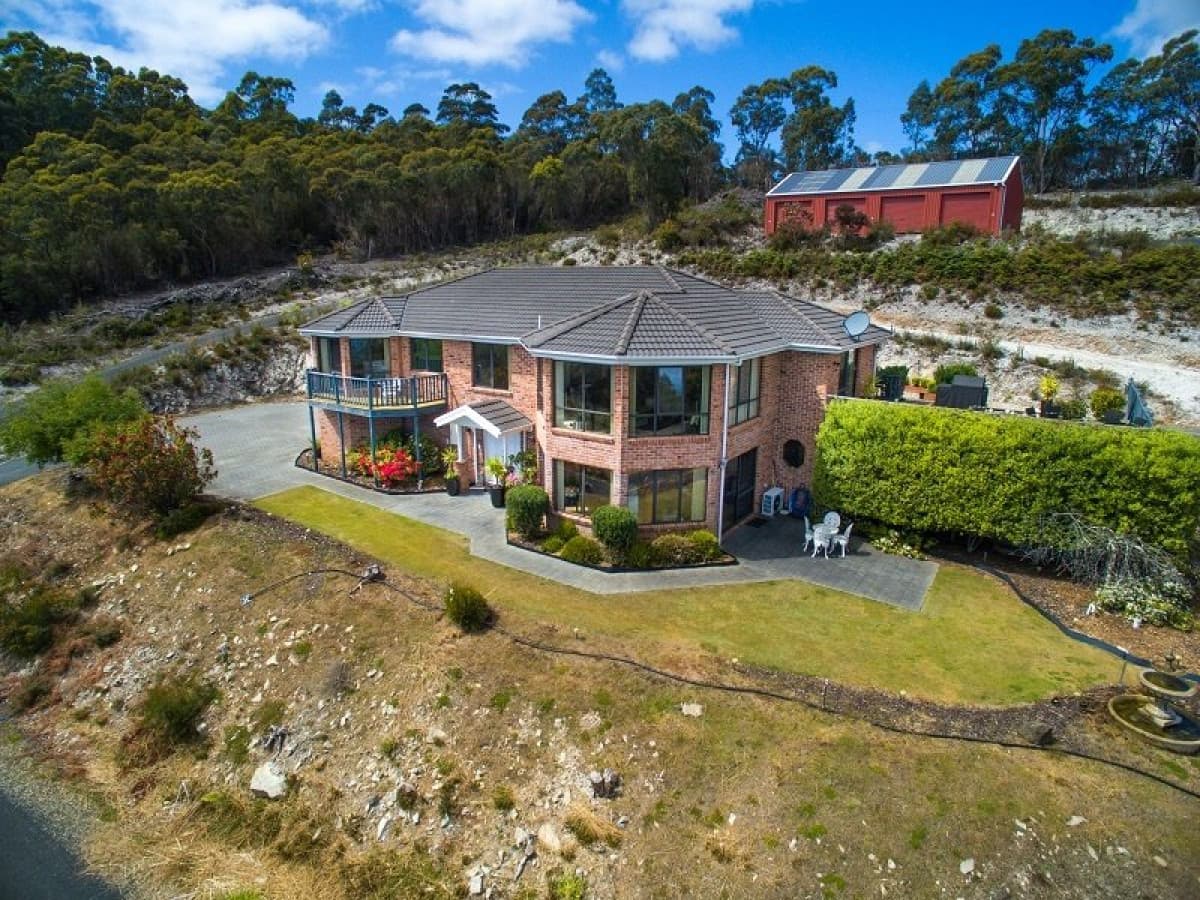 151 Algona Avenue, Round Hill, Round Hill - Image 1