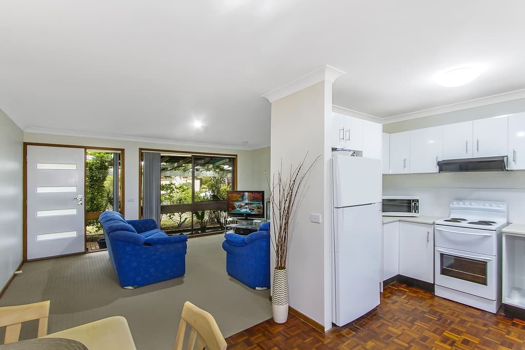 10 Vaisey Close, Kariong, Kariong - Thumbnail 2