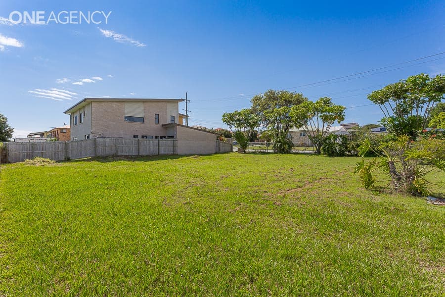 41 Knight Street, Redcliffe, Redcliffe - Image 1