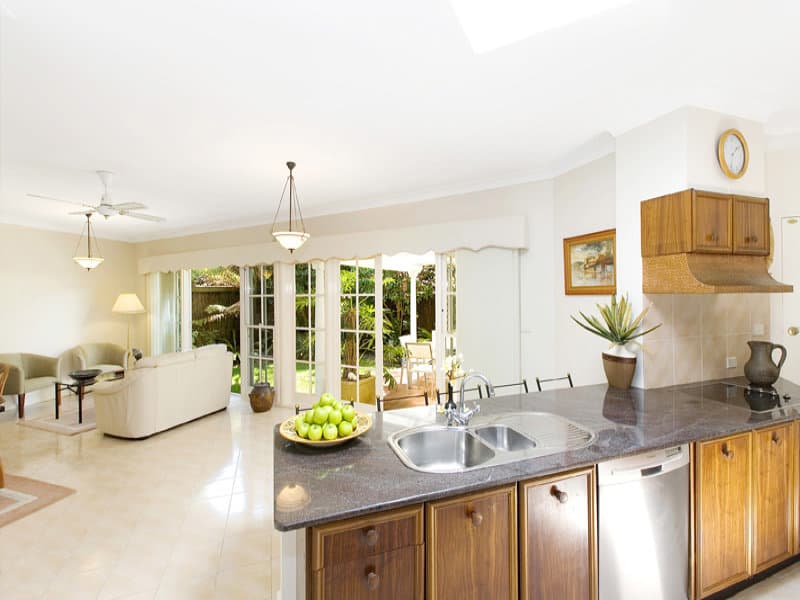 10 Cashel Crescent, Killarney Heights, Killarney Heights - Thumbnail 4