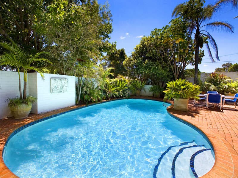 10 Cashel Crescent, Killarney Heights, Killarney Heights - Image 1
