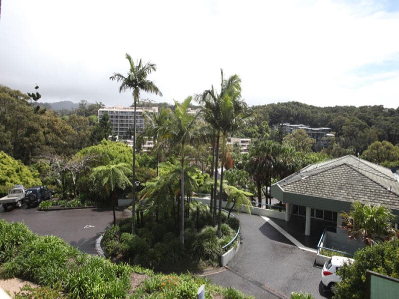4207-4208 2 Bay Drive (Pacific Bay Resort), Coffs Harbour, Coffs Harbour - Thumbnail 2