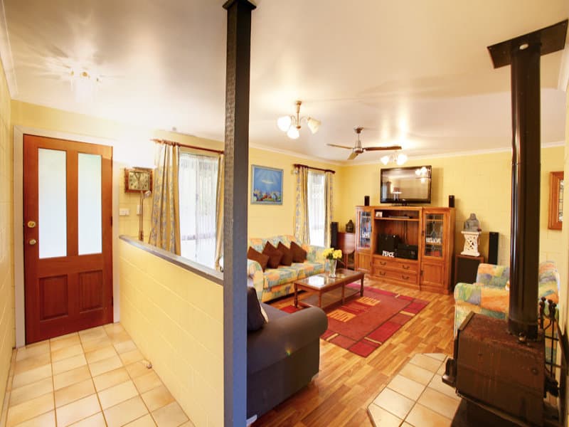 7 Oak Close, Sandy Beach, Sandy Beach - Thumbnail 5
