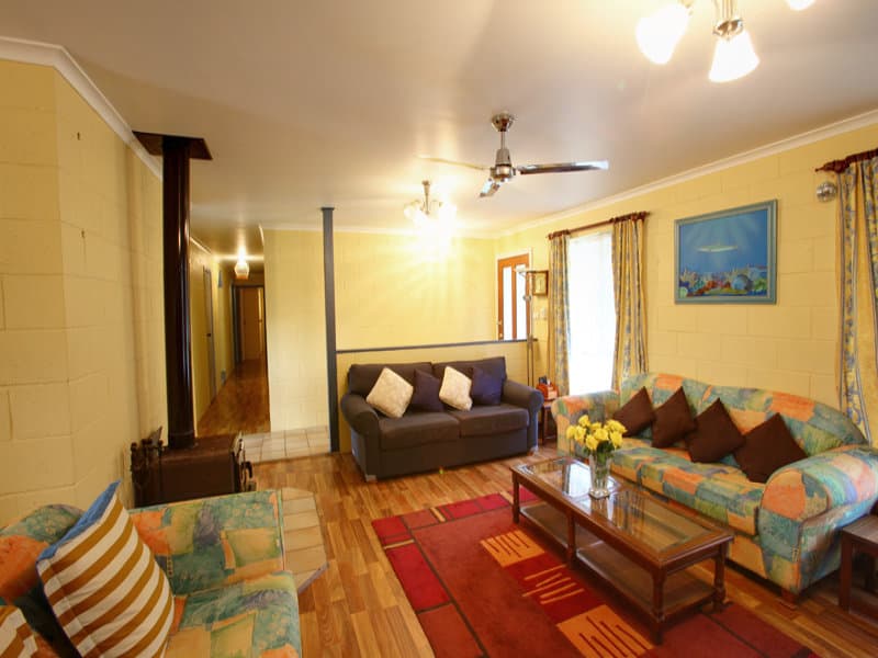 7 Oak Close, Sandy Beach, Sandy Beach - Thumbnail 6