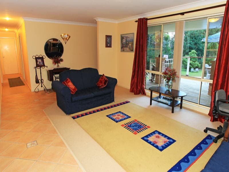 5 Anselmo Close, Emerald Beach, Emerald Beach - Thumbnail 5