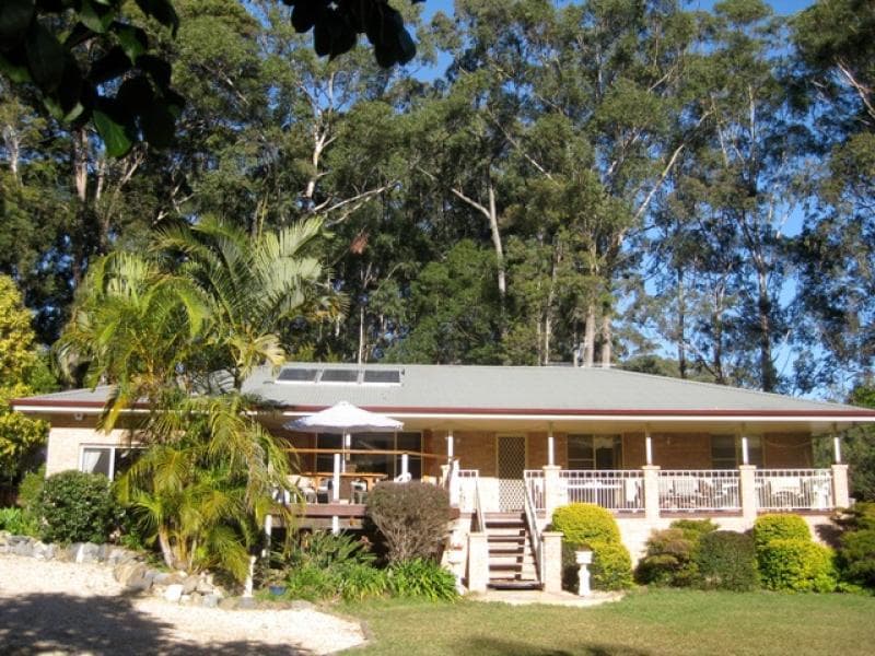 5 Anselmo Close, Emerald Beach, Emerald Beach - Image 1