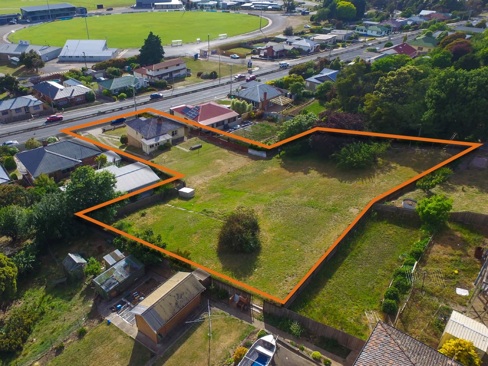 447 West Tamar Road, Riverside, Riverside - Thumbnail 5