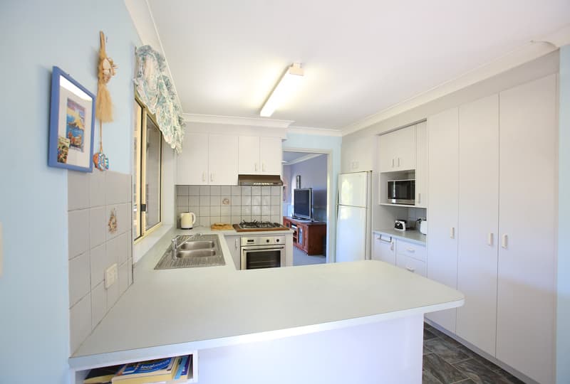 81 Vera Drive, Coffs Harbour, Coffs Harbour - Thumbnail 4