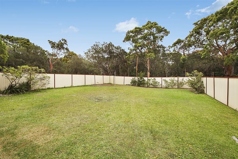 37 Eyre Crescent, San Remo, San Remo - Thumbnail 7
