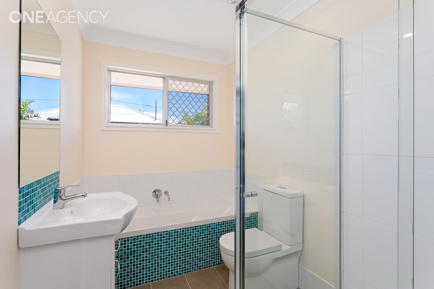 553 Oxley Avenue, Redcliffe, Redcliffe - Thumbnail 5