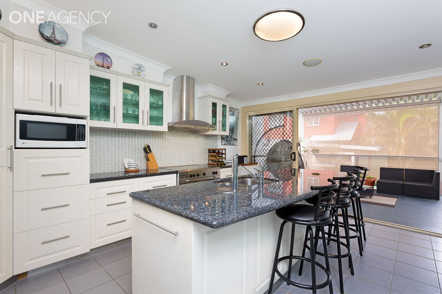 86 Oyster Point Esplanade, Scarborough, Scarborough - Thumbnail 5