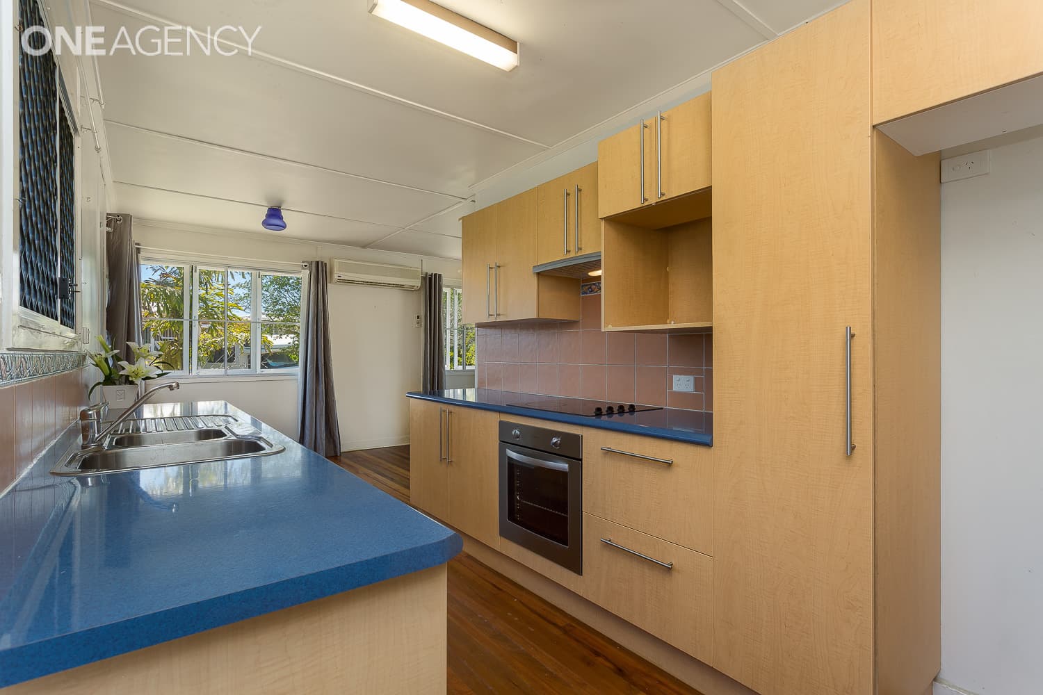 10 Houghton Avenue, Redcliffe, Redcliffe - Thumbnail 4
