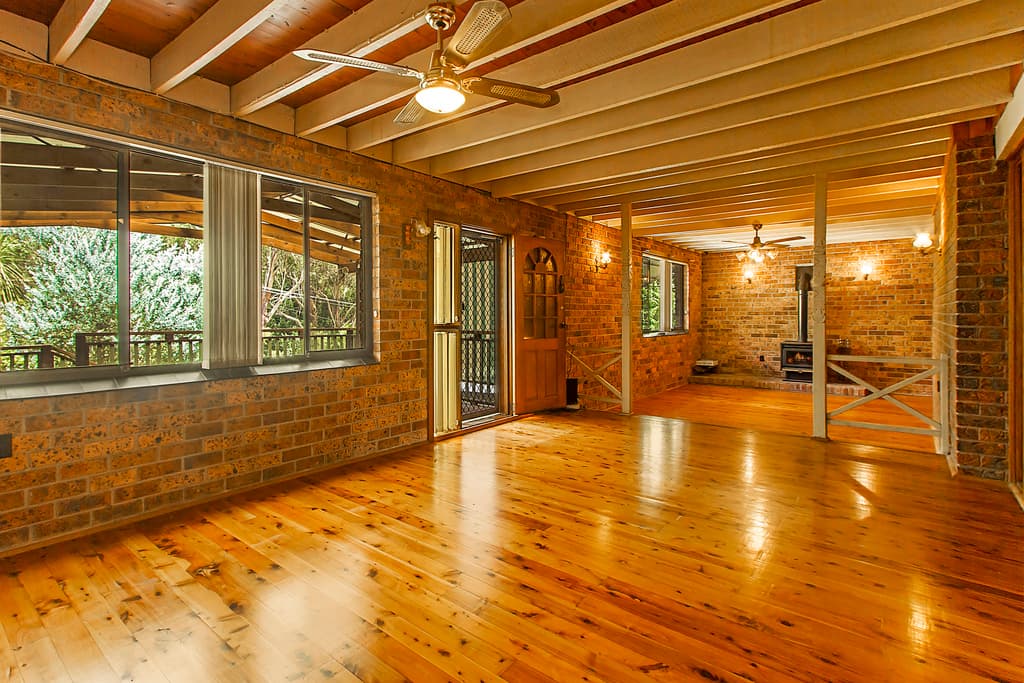 5 Oakglen Road, North Gosford, North Gosford - Thumbnail 2
