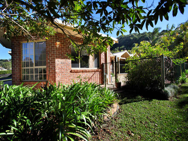 10 James Ide Place, Coffs Harbour, Coffs Harbour - Thumbnail 2