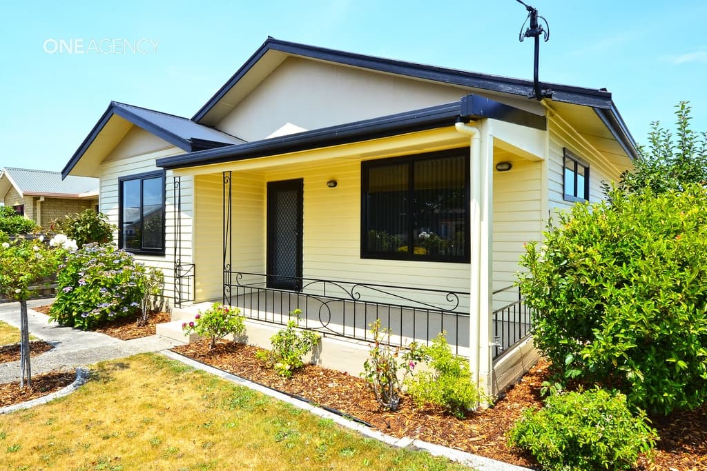 28 Inglis Street, Wynyard, Wynyard - Image 1
