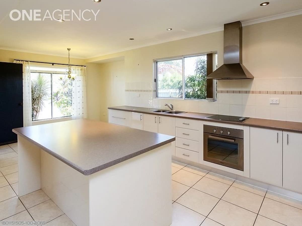 82 Long Street, Point Vernon, Point Vernon - Thumbnail 6