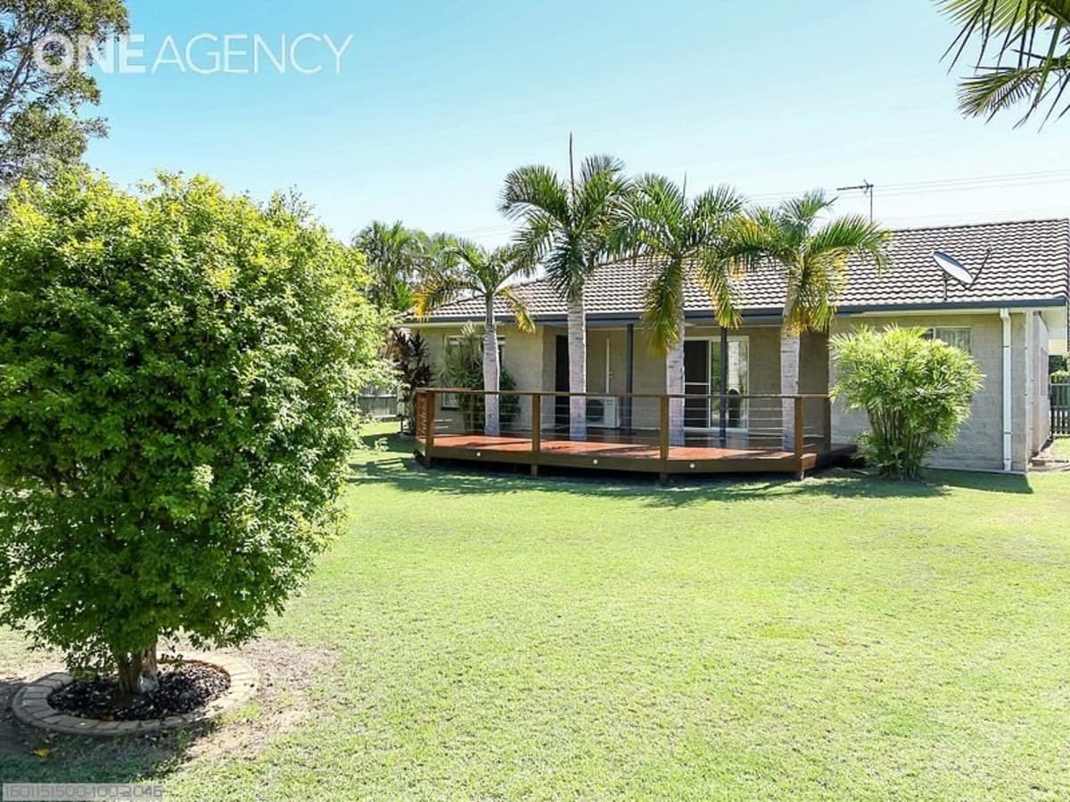 82 Long Street, Point Vernon, Point Vernon - Image 1