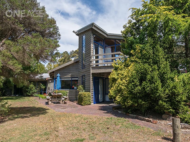 17 Swan Point Esplanade, Swan Point, Swan Point - Thumbnail 2