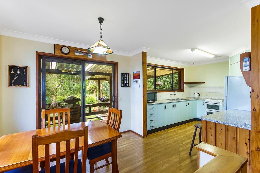 8 Plateau Road, North Gosford, North Gosford - Thumbnail 3