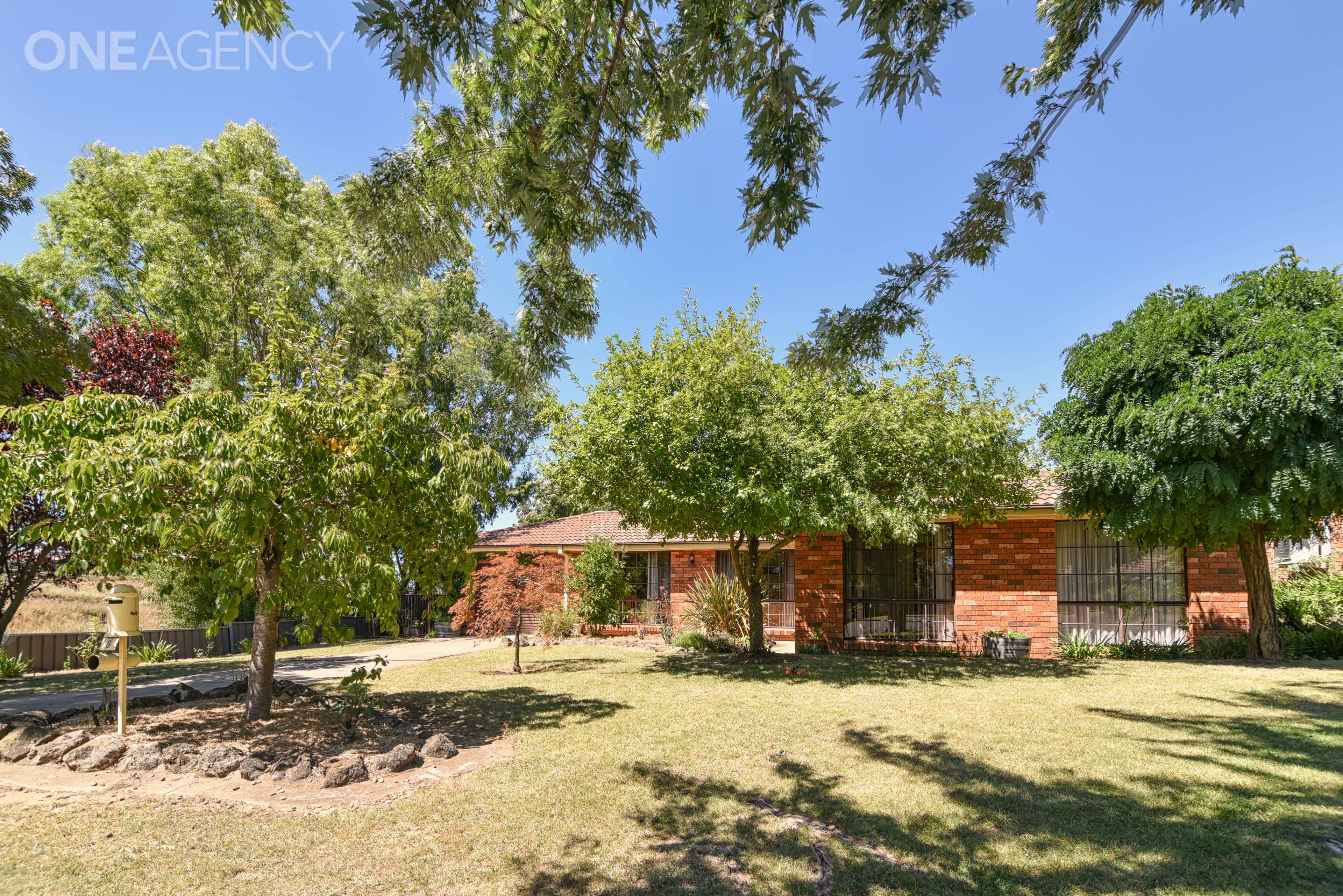 8 Pioneer Place, Orange, Orange - Image 1
