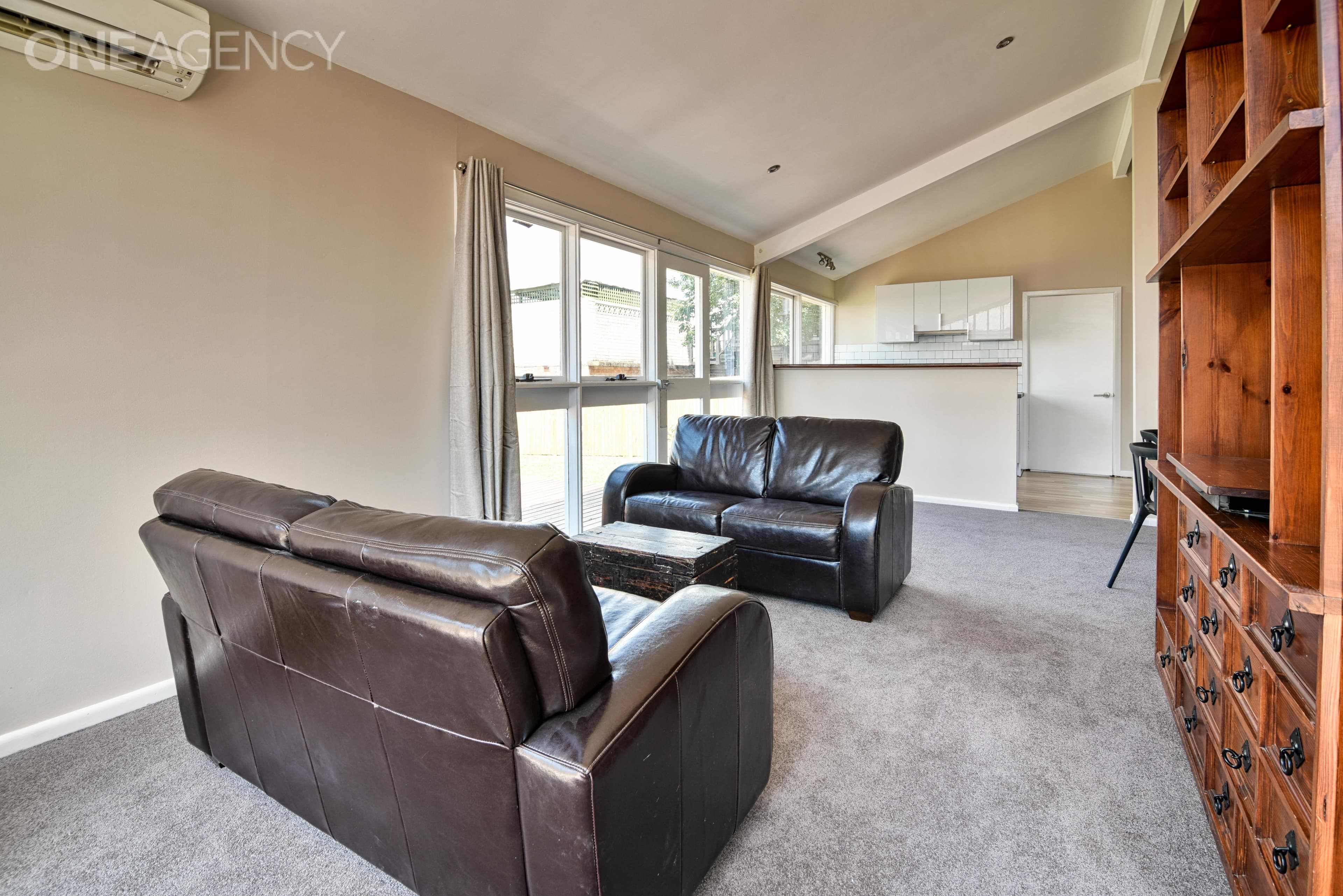 6 McKay Crescent, Orange, Orange - Thumbnail 5