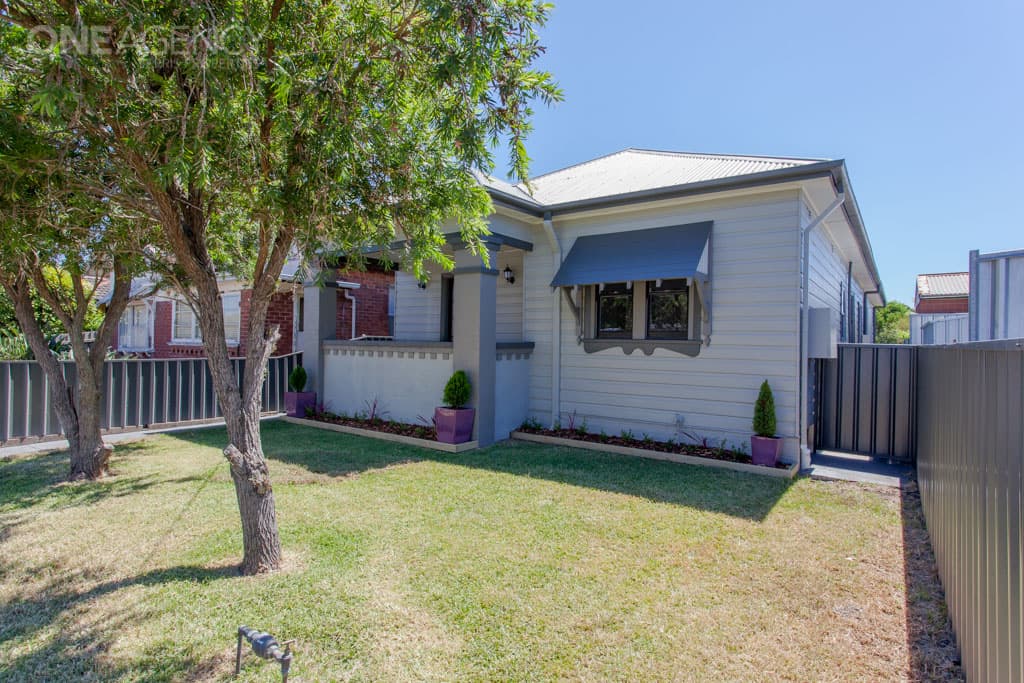 10 Southon Street, Mayfield, Mayfield - Image 1