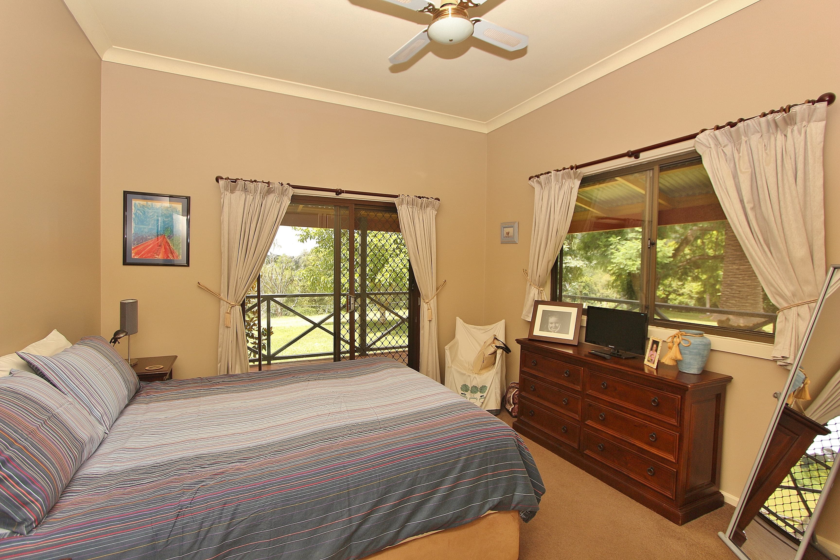 26 Cherry Tree Lane, Hannam Vale, Hannam Vale - Thumbnail 8