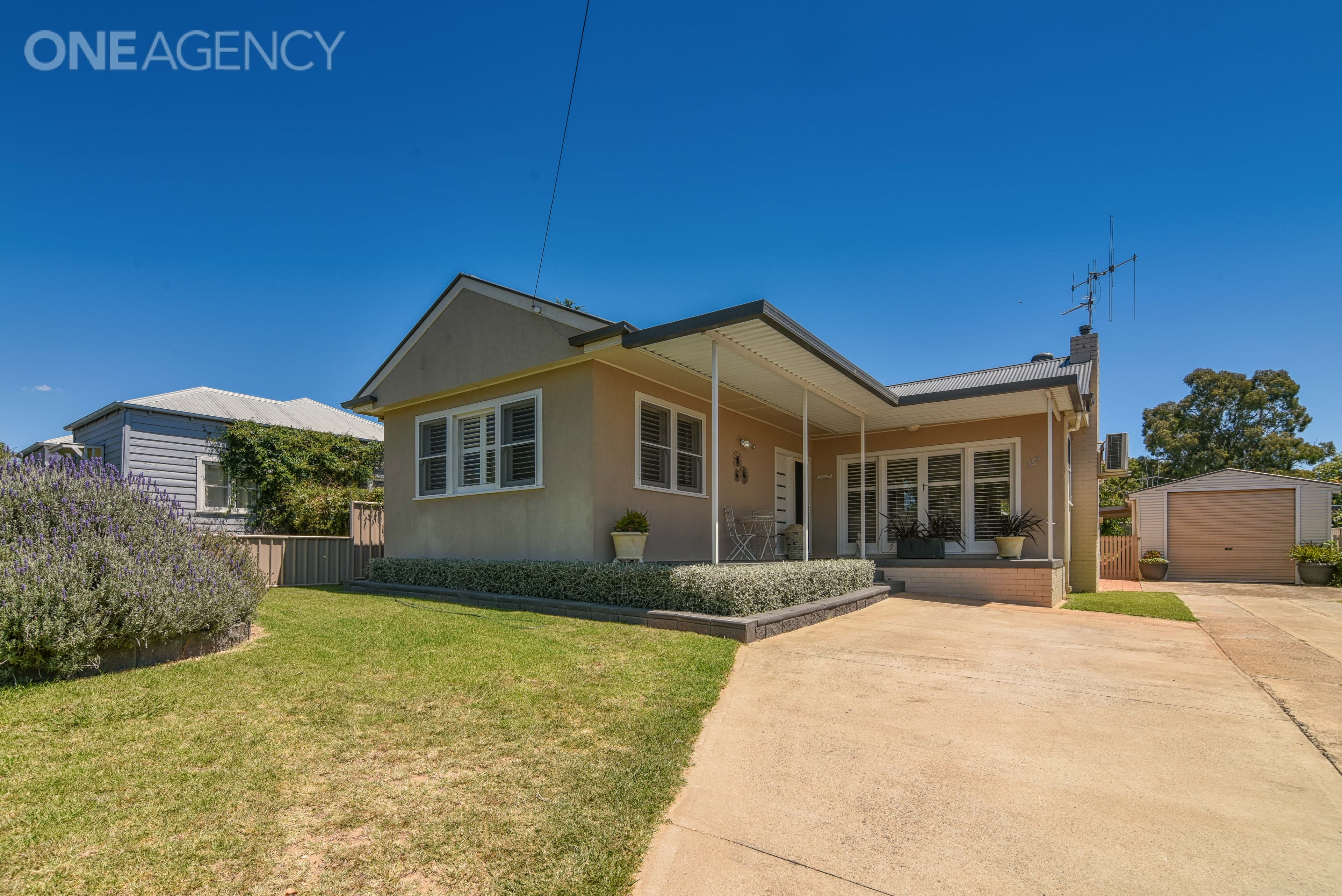 357 Peisley Street, Orange, Orange - Image 1