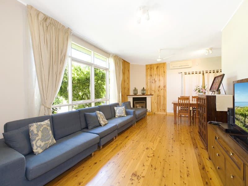 589 Warringah Road, Frenchs Forest, Frenchs Forest - Thumbnail 3