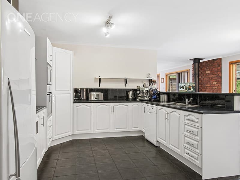 126 Blackstone Road, Blackstone Heights, Blackstone Heights - Thumbnail 6