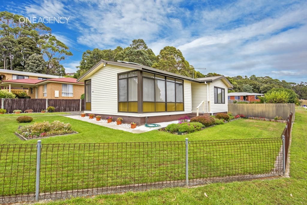 31 Lyons Street, Somerset, Somerset - Image 1