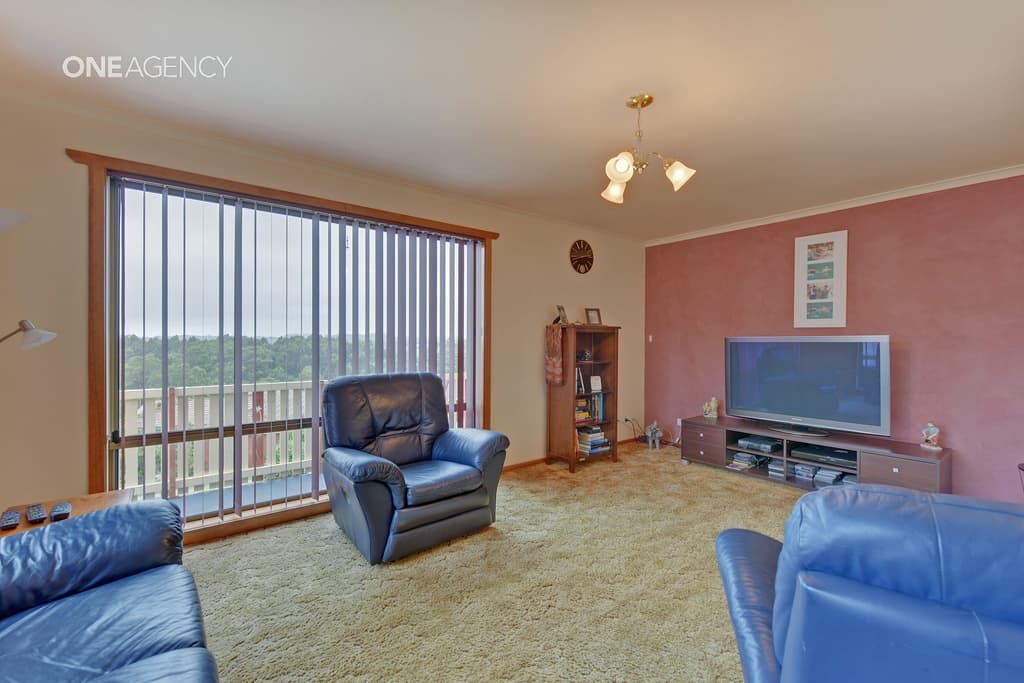 36 Sassafras Crescent, Romaine, Romaine - Thumbnail 6