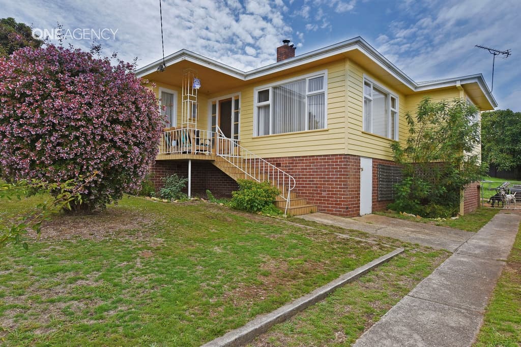 98 Josephine Street, West Ulverstone, West Ulverstone - Thumbnail 2