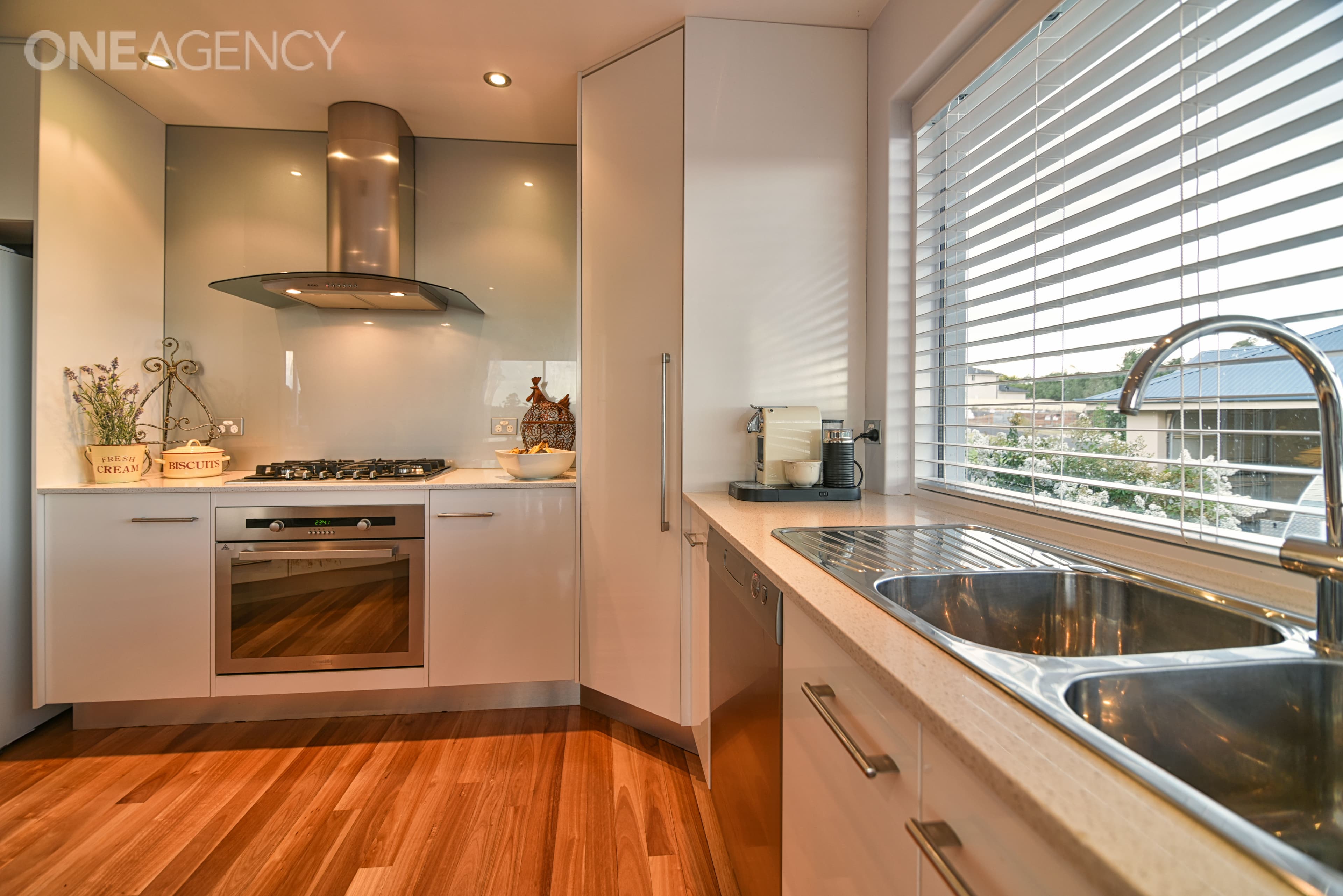 2 Collins Way, Orange, Orange - Thumbnail 6