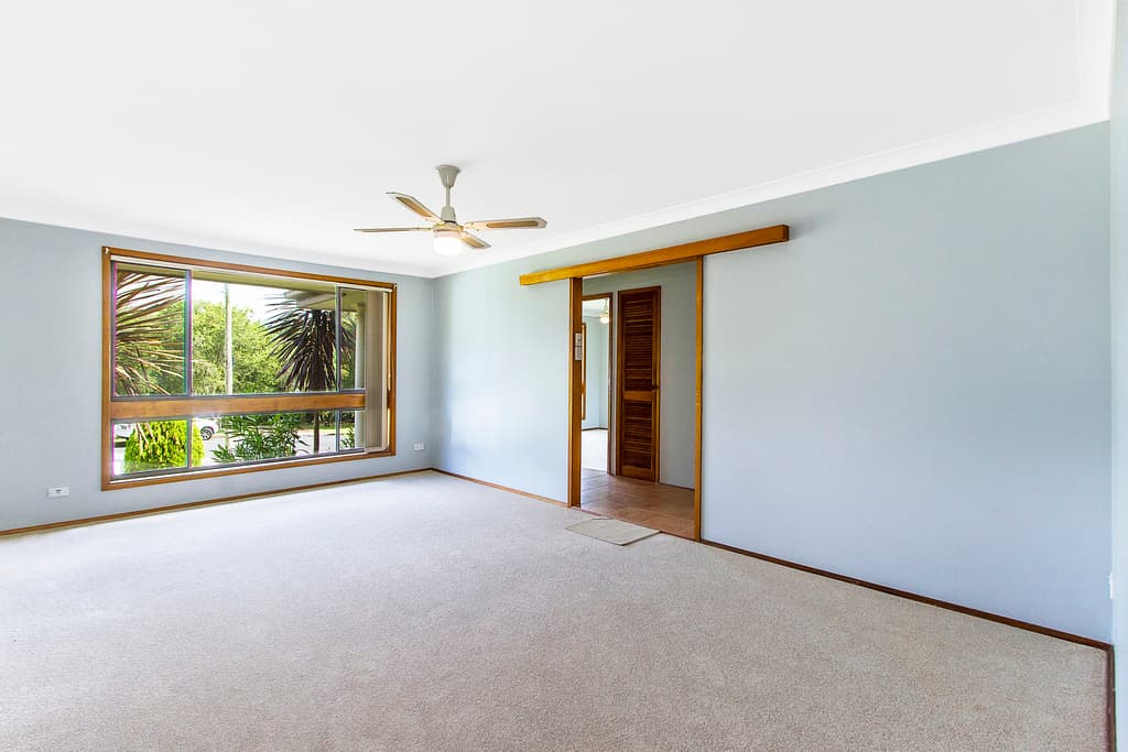 17 Baralga Close, Niagara Park, Niagara Park - Thumbnail 2