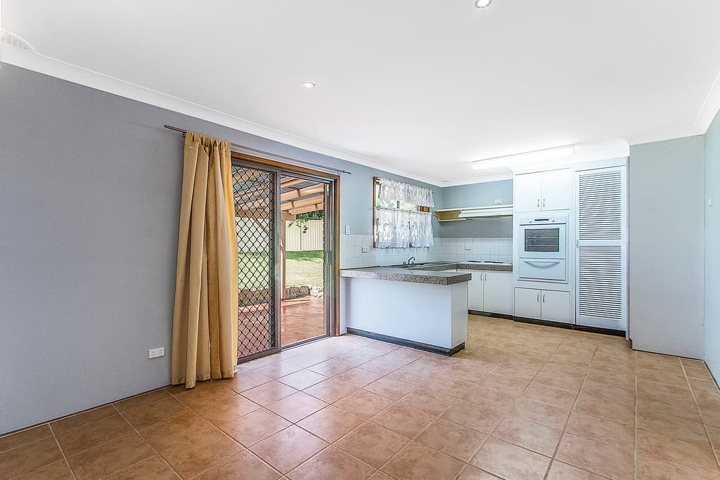 17 Baralga Close, Niagara Park, Niagara Park - Thumbnail 3