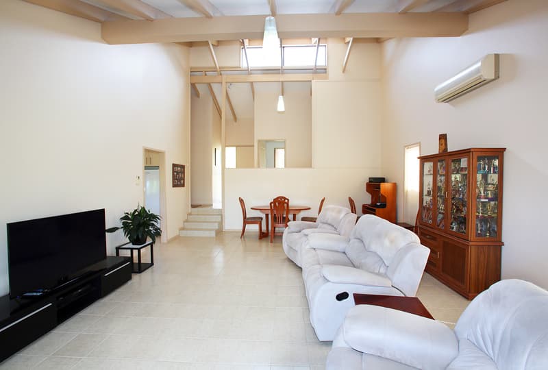 13 Alkina Street, Sapphire Beach, Sapphire Beach - Thumbnail 2