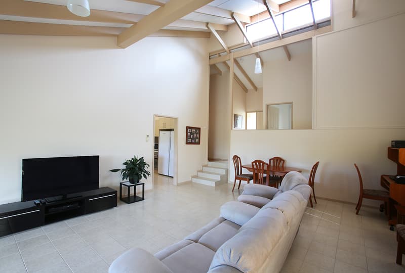 13 Alkina Street, Sapphire Beach, Sapphire Beach - Thumbnail 4