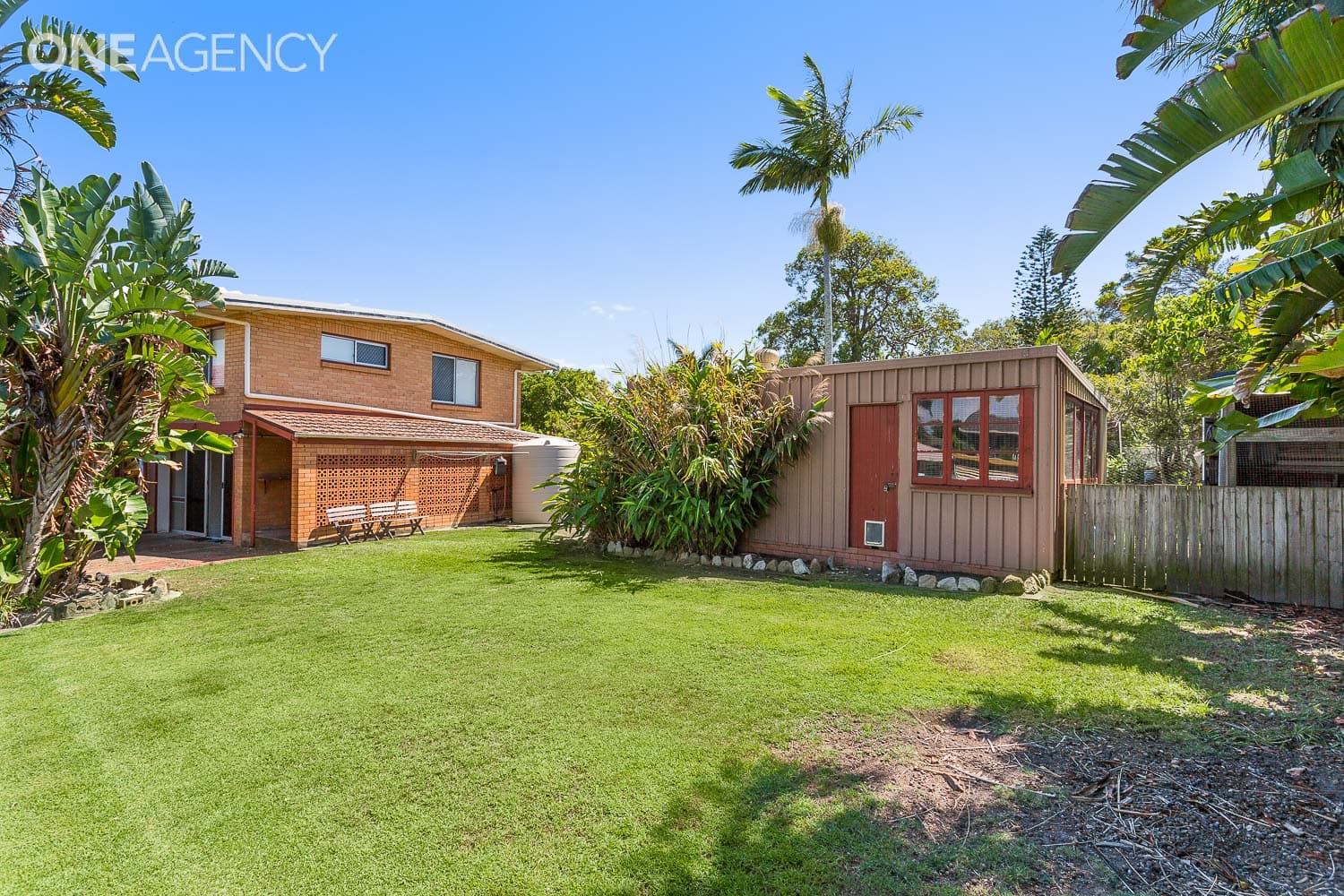 48 Seaville Avenue, Scarborough, Scarborough - Thumbnail 2