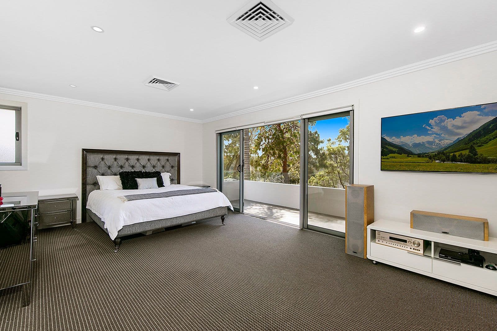 19 Milham Crescent, Forestville, Forestville - Thumbnail 5